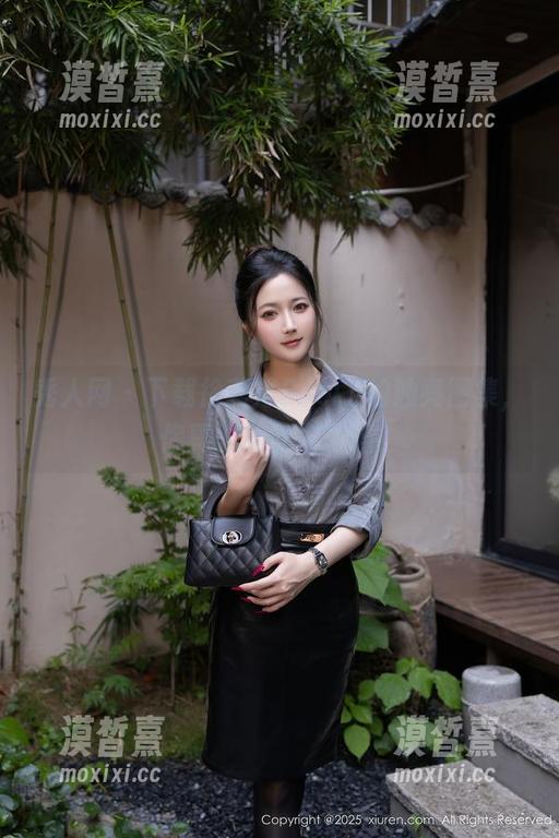 秀人网-徐莉芝Booty 秀人网 - 下载徐莉芝Booty的油亮图集,你真的准备好了吗?