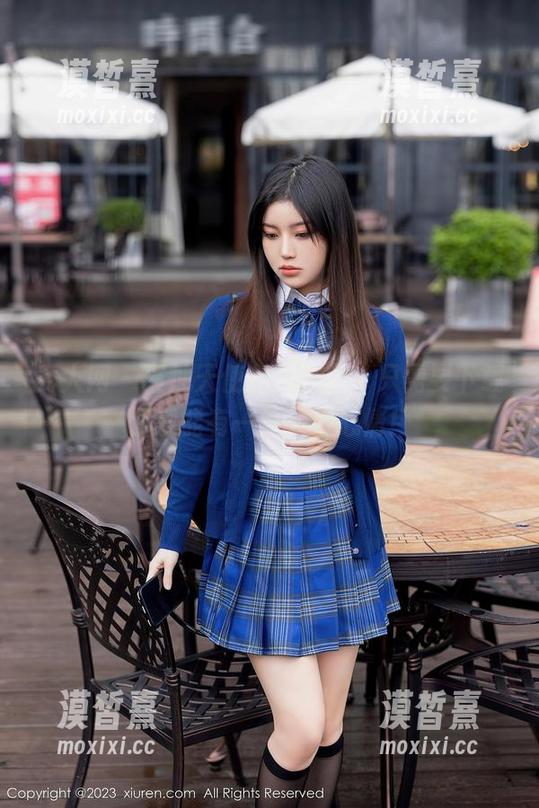 秀人网 - 璀灿天使免费套图，只需要下载你就能有一整天好心情！