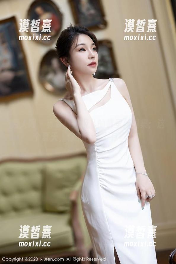 秀人网 - 真香！虞姬儿的裤里丝图集：这个夏天，你的视线上有多大？