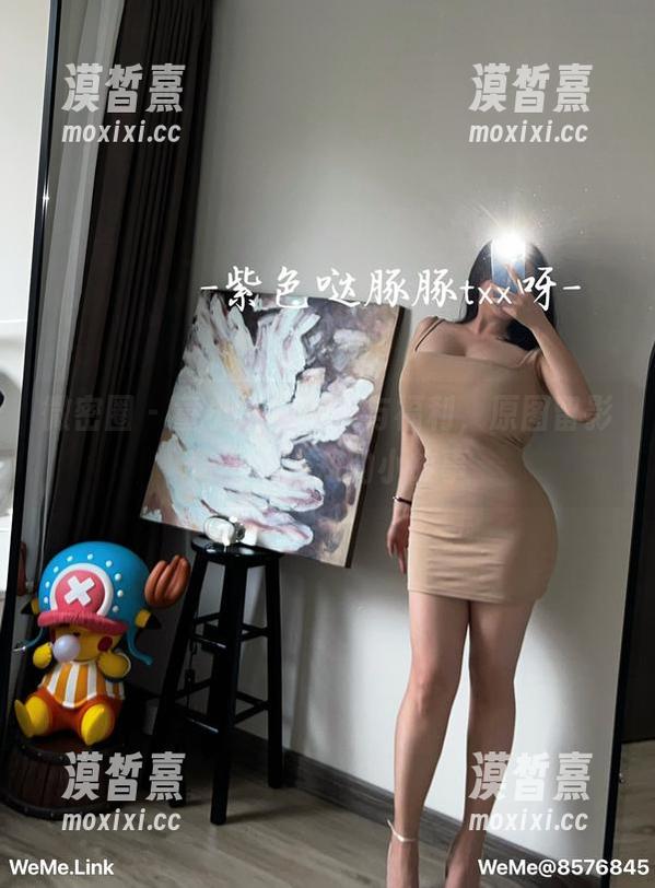 微密圈 - 童小芯的毛衣与福利，原图留影着不为人知的小故事