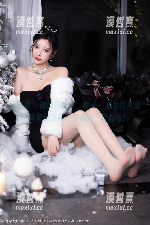 语画界 - 谁能告诉我，林乐一姐姐的高清写真集是怎样吸引我的？真有毒！
