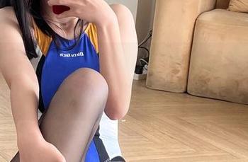 一秒就沦陷，阿薰kaOri婚纱图集下载：有点小甜蜜但绝对不腻！
