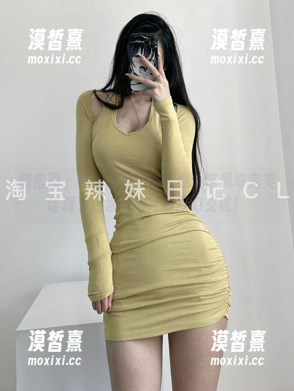 微密圈 - 高清泳池图集：看，陈佩奇完美诠释了‘水与肉’的梦幻交融！