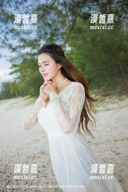青豆客 - 谭晓彤学妹的写真珍藏：网盘意外的美好发现