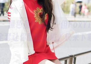 魅妍社 - 黑色虽然低调，但FoxYini孟狐狸的全套让你脸红心跳，快来下载啊！