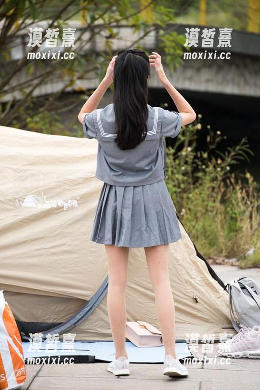 魔镜街拍 - 漫展引发轰动，艾小青的原图无圣光，真相竟然是这样？